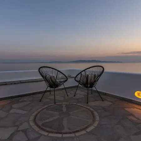 Tatil Evi La Chapelle Est & Guest Agios Romanos