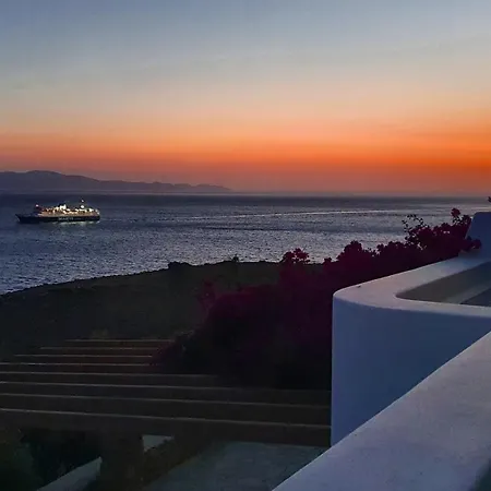 Holiday home La Chapelle Ouest & Guest Agios Romanos