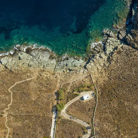 Holiday home La Chapelle Ouest & Guest Agios Romanos